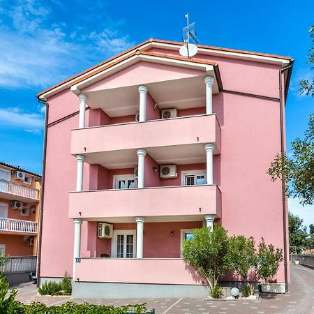 Apartmani Diana Медулин Екстериор снимка