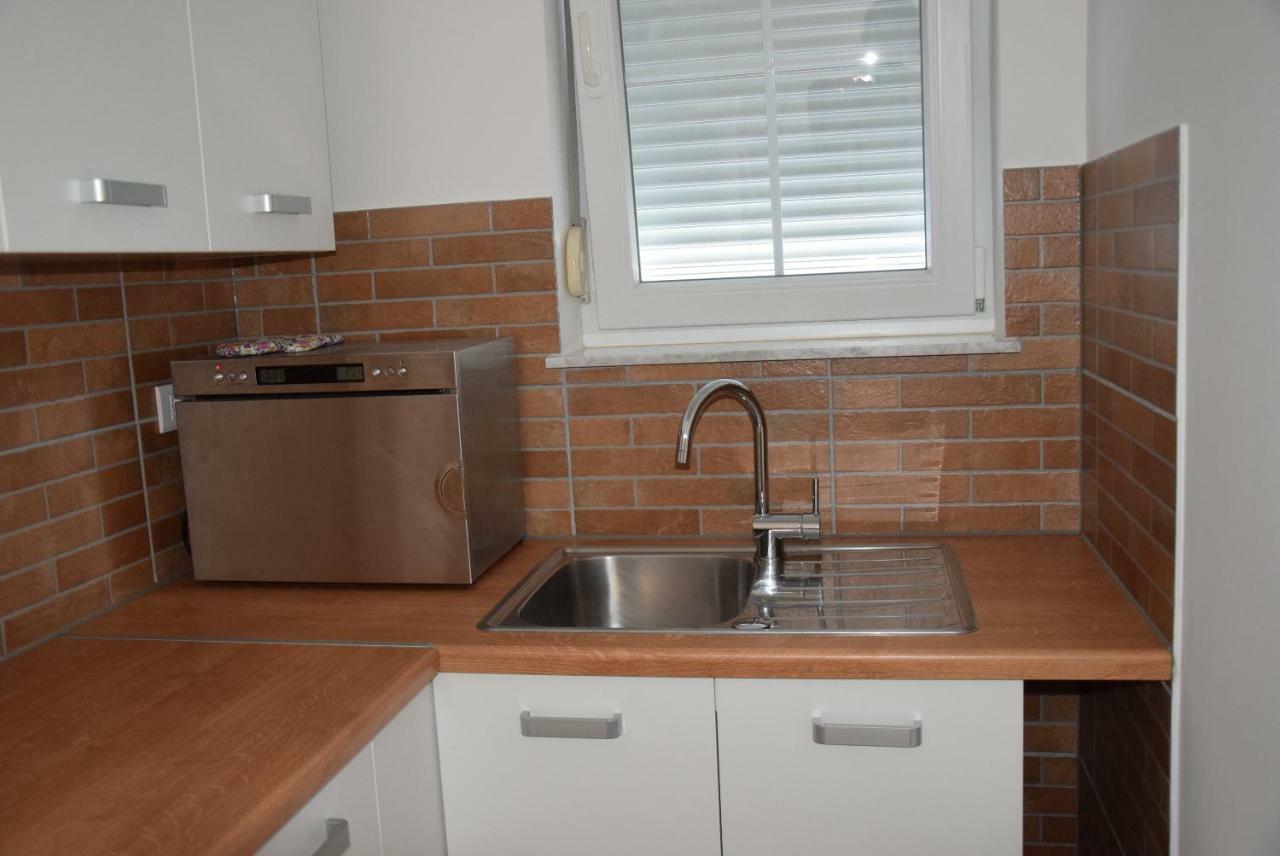 Apartmani Diana Медулин Екстериор снимка