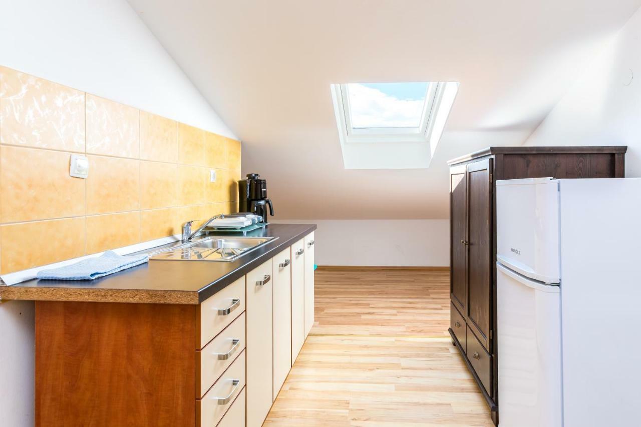 Apartmani Diana Медулин Екстериор снимка
